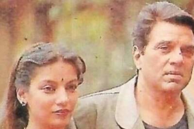 Shabana Azmi Takes Nostalgic Trip With Rocky Aur Rani's Co-Star Dharmendra In Rare Pic