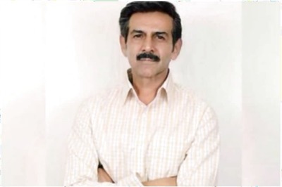 Kartik Aaryan Posts Pic While ‘Ageing Gracefully’ In Lockdown, Wants To Remake Baghban