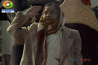 India displays military might on R-Day parade