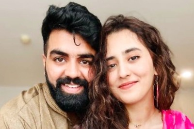 On Beats Of 'Dhol', Kolkata Man Welcomes Pakistani Fiance At Attari Border
