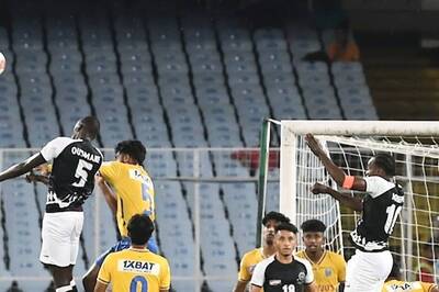 Durand Cup: Abiola Dauda Brace Takes Mohammedan Sporting to Semis With Victory Over Kerala Blasters