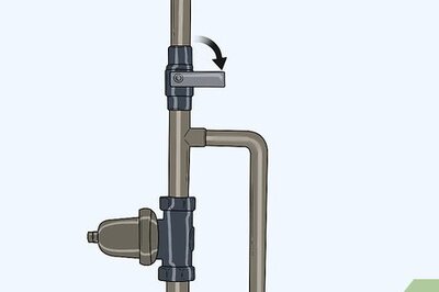 How to Change a Bathtub Faucet