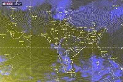 Cyclone Hudhud heads to Indian coasts, to hit Andhra, Odisha on October 12