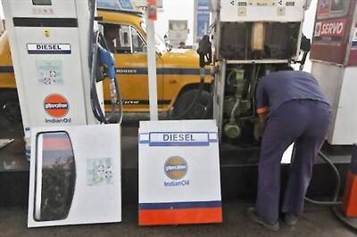 India eyes diesel price rise, fuel consumption curbs