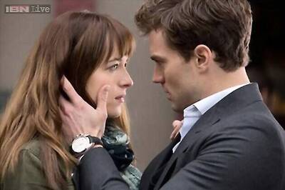 'Fifty Shades' ties up a cool $93 million debut