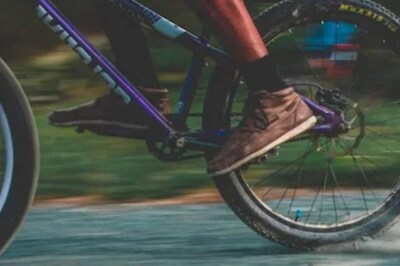 Man Cycling to Bangladesh from Daman and Diu with Message to Shun Single-use Plastic