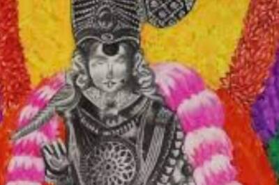 Madurai Woman Creates World Record For Her Realistic Painting Of Meenakshi Amman Temple