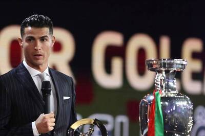 Cristiano Ronaldo Wins Top Scorer for Portugal Award at 2022 Gala Quinas de Ouro