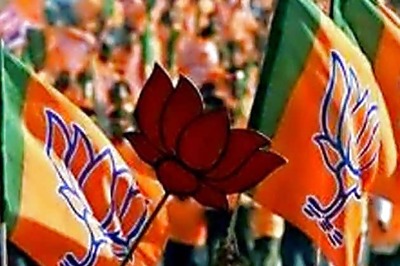 BJP forms 18-member core team for Delhi polls