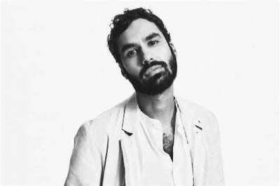 Kunal Nayyar Had 'Worst Panic Attack' of His Life When He Met Queen Elizabeth II