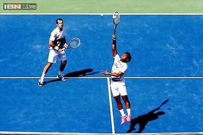 Age is just a number to look at and smile: Paes