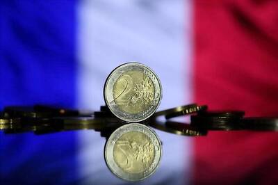 Euro Rallies After Emmanuel Macron Wins French Presidency