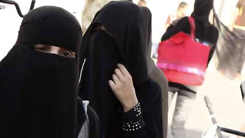 Dutch plan ban on Muslim face veils next year