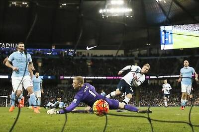 EPL: Tottenham beat Manchester City 2-1 to keep title hopes alive