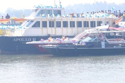 India's First Water Taxi Connecting Mumbai East Coast With Mainland Sets Sail