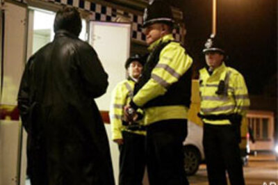 Cops sniff clothes to nab murderer