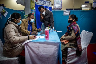 Over 500 Centres in Phase 1 of Covid-19 Vaccination in Delhi, Facility Being Set Up for 2-8 Degrees Storage