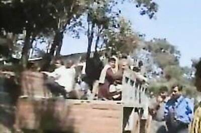 Maoists blow up loaded truck, 20 killed