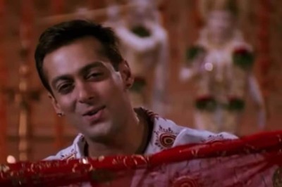 Asked David Dhawan If He Thought Chunnari Chunnari Was A Hit Song: Sushmita Sen