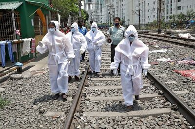 Most Districts in West Bengal, Madhya Pradesh & Gujarat Highly Vulnerable to Covid-19: Study