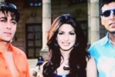 Priyanka Chopra Shares Old Pic With Salman Khan, Akshay Kumar As Mujhse Shaadi Karoge Clocks 20 Years