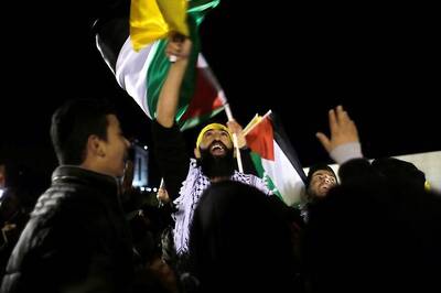 Fatah Welcomes Hamas Pledge to Try to End Palestinian Split