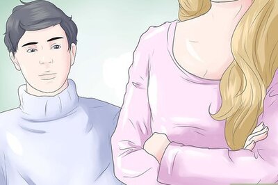 How to Start Conversations With Women