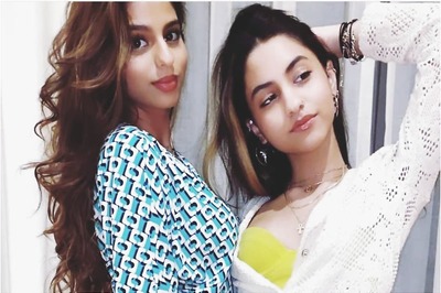 Suhana Khan Shares Stunning Pic with Cousin, Explains Why Her was Head was Cropped