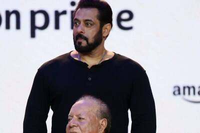 Salman Khan Says 'Mere Paas Maa Hain, Voh Bhi 2' At Angry Young Men Trailer Launch | Watch