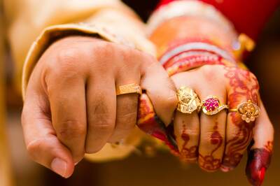 Hyderabad: Woman Rejects Husband who Eloped, Police Say Man Unable to Fund Girlfriend's Lavish Lifestyle