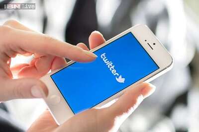 Addicted to Twitter? You may be causing harm to your relationship and killing romance in your life