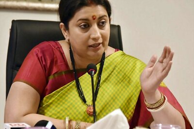 Court Dismisses Complaint Against Smriti Irani Over False Declaration Case