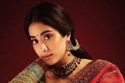 Janhvi Kapoor Relishes A 'Quick Minute' Meal At Home Even While Promoting Devara 1