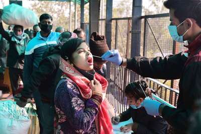 'Yellow Alert' in Delhi Amid Covid Surge. A List of What's Open & Shut as New Curbs Kick in