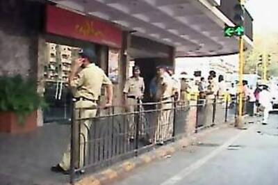 Shutdown begins in Maharashtra amid violence