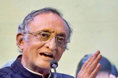 Noted Economist Amit Mitra Likely to Step Down as Bengal FinMin Due to Ill Health