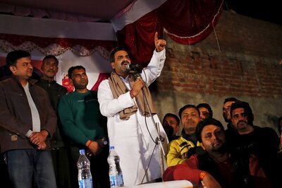 Azam Khan Behind Muzaffarnagar Riots: Union Minister Sanjeev Balyan