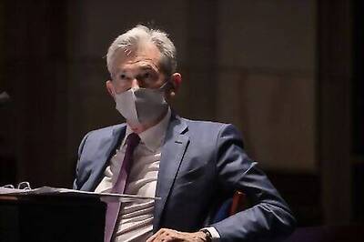 Fed To Target 2% Average Inflation, Elevates Focus On Jobs