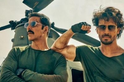 Akshay Kumar And Tiger Shroff Ooze Swag in New Bade Miyan Chote Miyan Photo: 'Milne Ka Samay...'