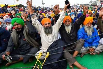 Fear and Desire for ‘Corporates’: How Farmers’ Stir Exposes ‘Doublethink’, Defining Trait of Indian Psyche