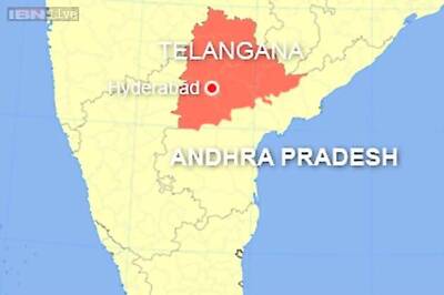 Telangana: TRS, TDP workers clash over sharing of water, electricity