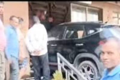 Late-night Car Crash In Agra Leaves Restaurant Shattered, Driver Saved By Airbags