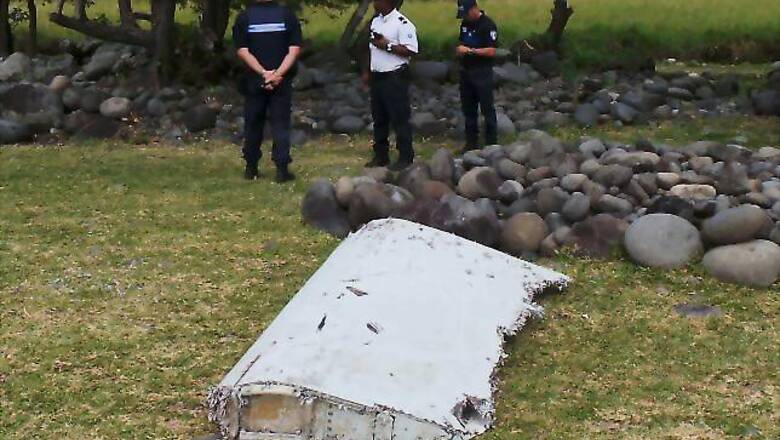 Malaysia says debris found in Indian Ocean 'looks certain' of MH370