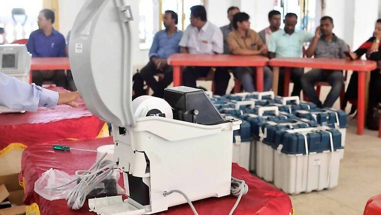 Palghar Lok Sabha Bypoll: EVMs Carried in Private Vehicle, FIR Filed