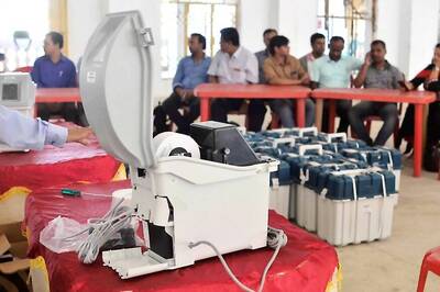 Palghar Lok Sabha Bypoll: EVMs Carried in Private Vehicle, FIR Filed