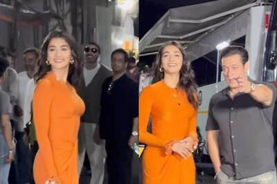 WATCH: Salman Khan Teaches Pooja Hedge How to Pose for Camera; Video Goes Viral