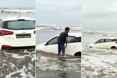 Rented Hyundai i20 Found Floating in Ocean After Driver Takes the Car to Beach in Goa