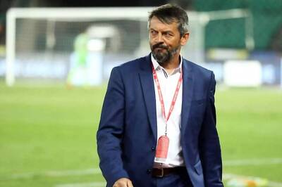 ISL 2019-20: Rock Bottom Hyderabad FC Sack Coach Phil Brown With 6 Games to Go