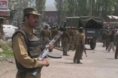 Grenade attack in Srinagar, 4 injured