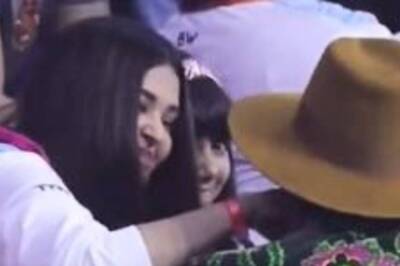 Aishwarya Rai Pulls Ranveer Singh's Cheeks In Viral Video; Aaradhya's Reaction Is Too Cute To Miss